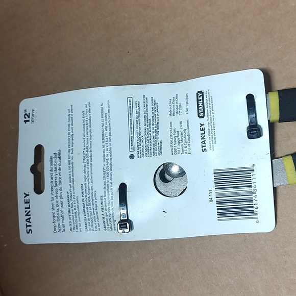 Stanley 84-111 Groove Joint Plier, 2.1", 12" Overall Length, 3/8" Tip Curved - Picture 4 of 5